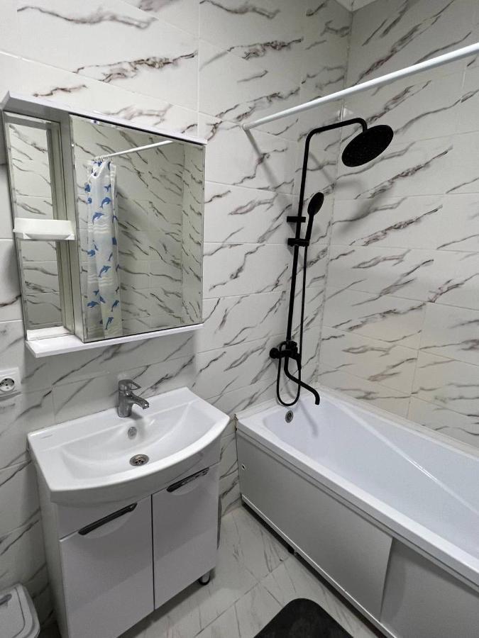 2-Room Apartment Mossovet Bişkek Dış mekan fotoğraf